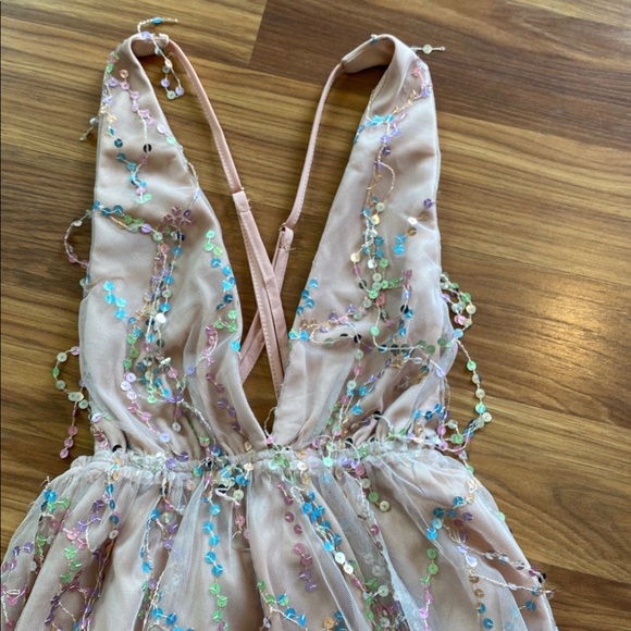 ❗️SOLD❗️🎉HP🎉 Hello Molly Dress - Picture 2 of 12